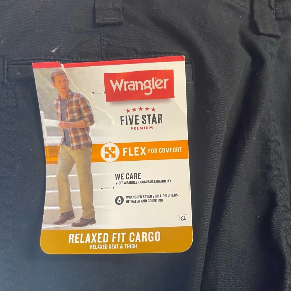 42x30 Mens Wrangler Flex for Comfort Pant Relaxed‎ Fit Black Cargo NWT M15
